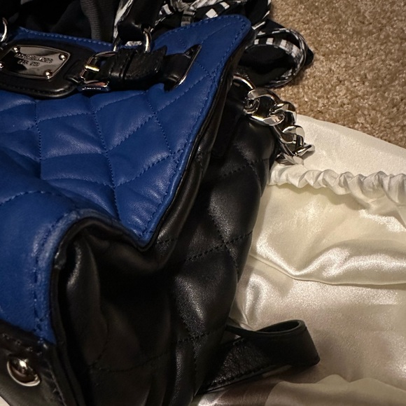 Michael Kors Hamilton tote (Rare) - Picture 13 of 13